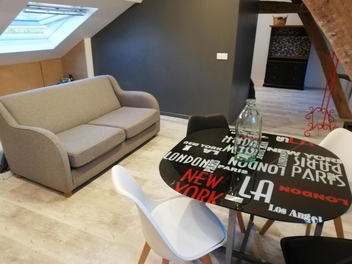 Apartmán Au Cochon Qui Rit Flines-Les-Mortagne Exteriér fotografie
